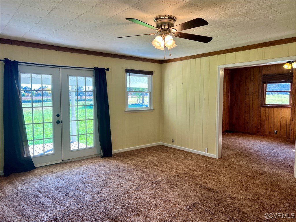 2733 Indian Oak Road Crewe, VA 23930 - Photo 6 of 31 an empty room with windows and closet