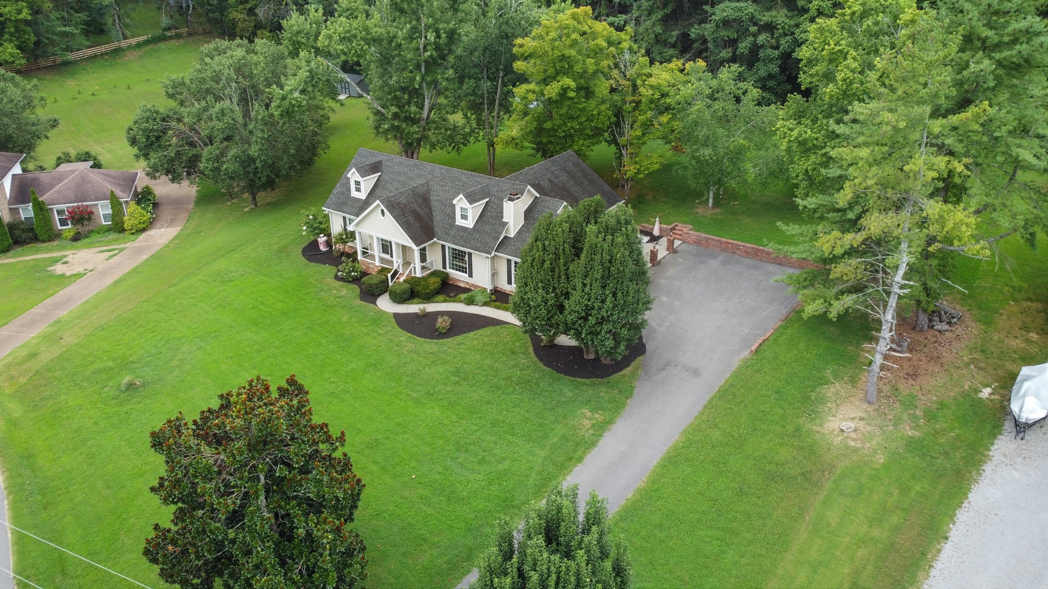 103 Ridgemar Trail Hendersonville, TN 37075 - Photo 3 of 52 Gallery Image 3