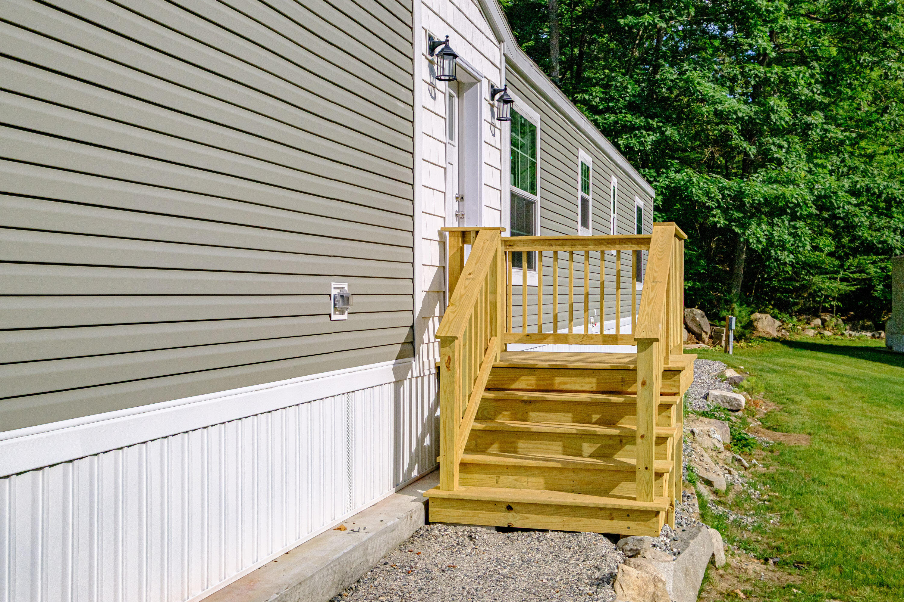 2 Laurik Lane Naples, ME 04055 - Photo 4 of 34 20250702gp-60004