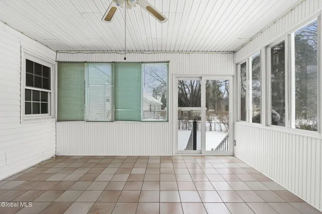 $349,900 | 3 Crestwood Drive, Rotterdam, NY 12306