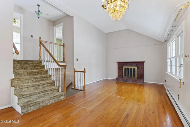 $349,900 | 3 Crestwood Drive, Rotterdam, NY 12306