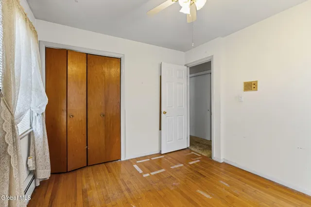 $349,900 | 3 Crestwood Drive, Rotterdam, NY 12306