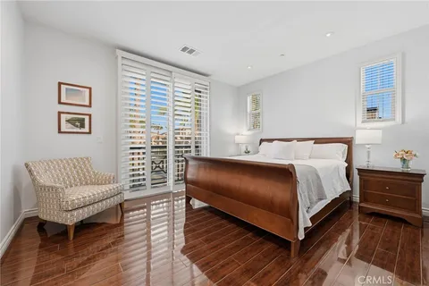 $1,379,000 | 21445 Hayley Huntington Beach, Huntington Beach, CA 92646