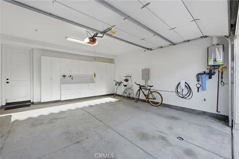 $1,379,000 | 21445 Hayley Huntington Beach, Huntington Beach, CA 92646