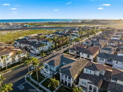 $1,379,000 | 21445 Hayley Huntington Beach, Huntington Beach, CA 92646