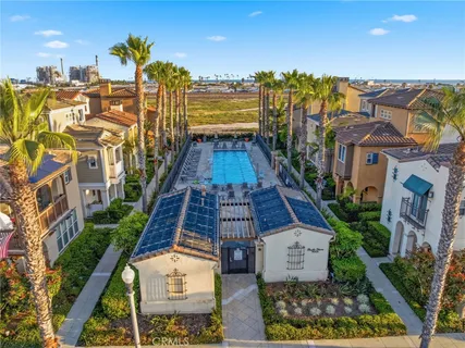 $1,379,000 | 21445 Hayley Huntington Beach, Huntington Beach, CA 92646