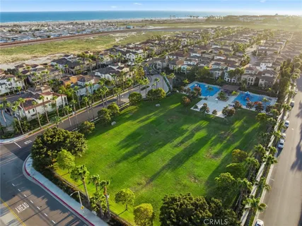 $1,379,000 | 21445 Hayley Huntington Beach, Huntington Beach, CA 92646