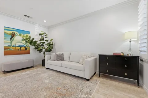 $1,379,000 | 21445 Hayley Huntington Beach, Huntington Beach, CA 92646