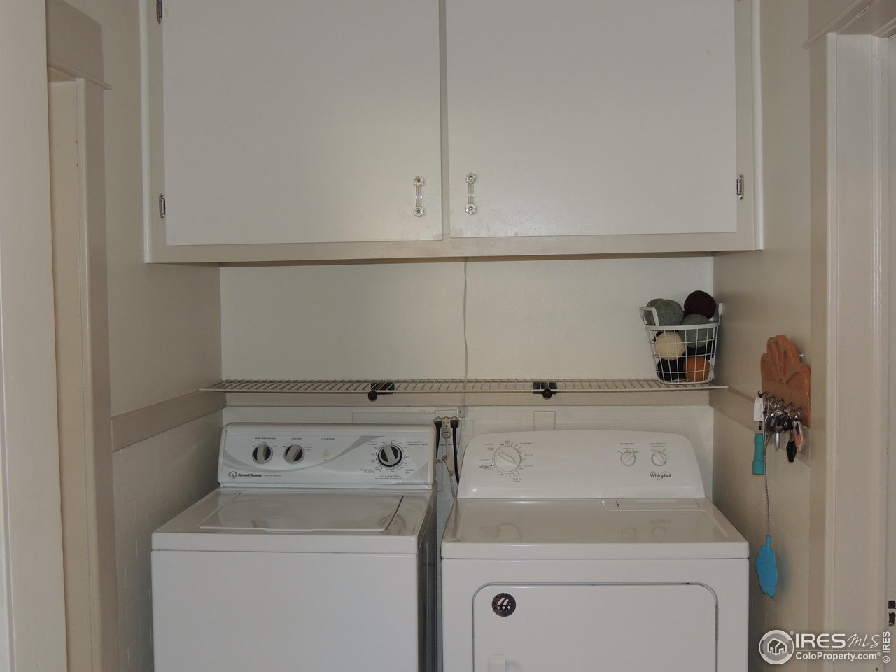 3920 Northeast County Line Road Erie, CO 80516 - Photo 15 of 37 Laundry