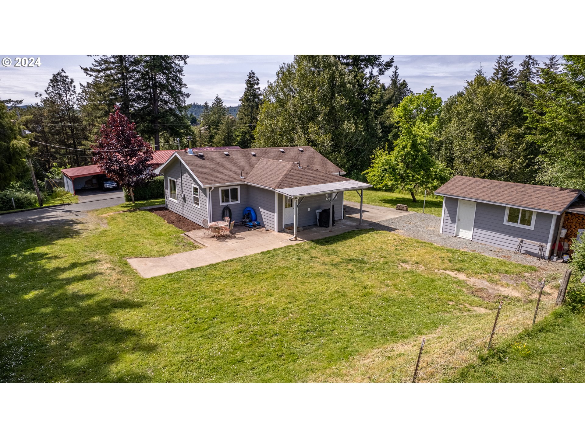 737 18th Street Myrtle Point, OR 97458 - Photo 2 of 37 Gallery Image 2