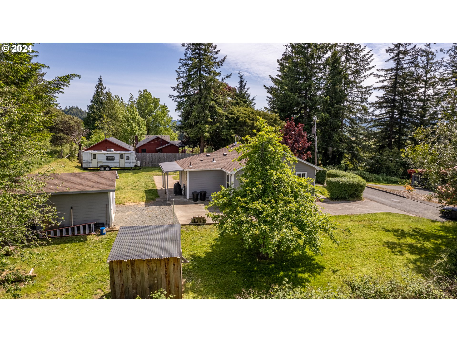 737 18th Street Myrtle Point, OR 97458 - Photo 26 of 37 Gallery Image 26