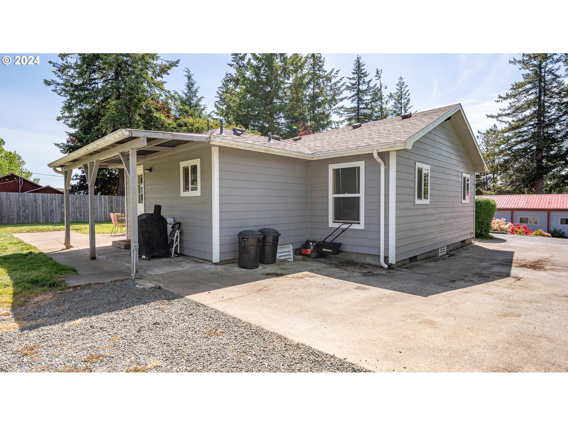 737 18th Street Myrtle Point, OR 97458 - Photo 34 of 37 Gallery Image 34