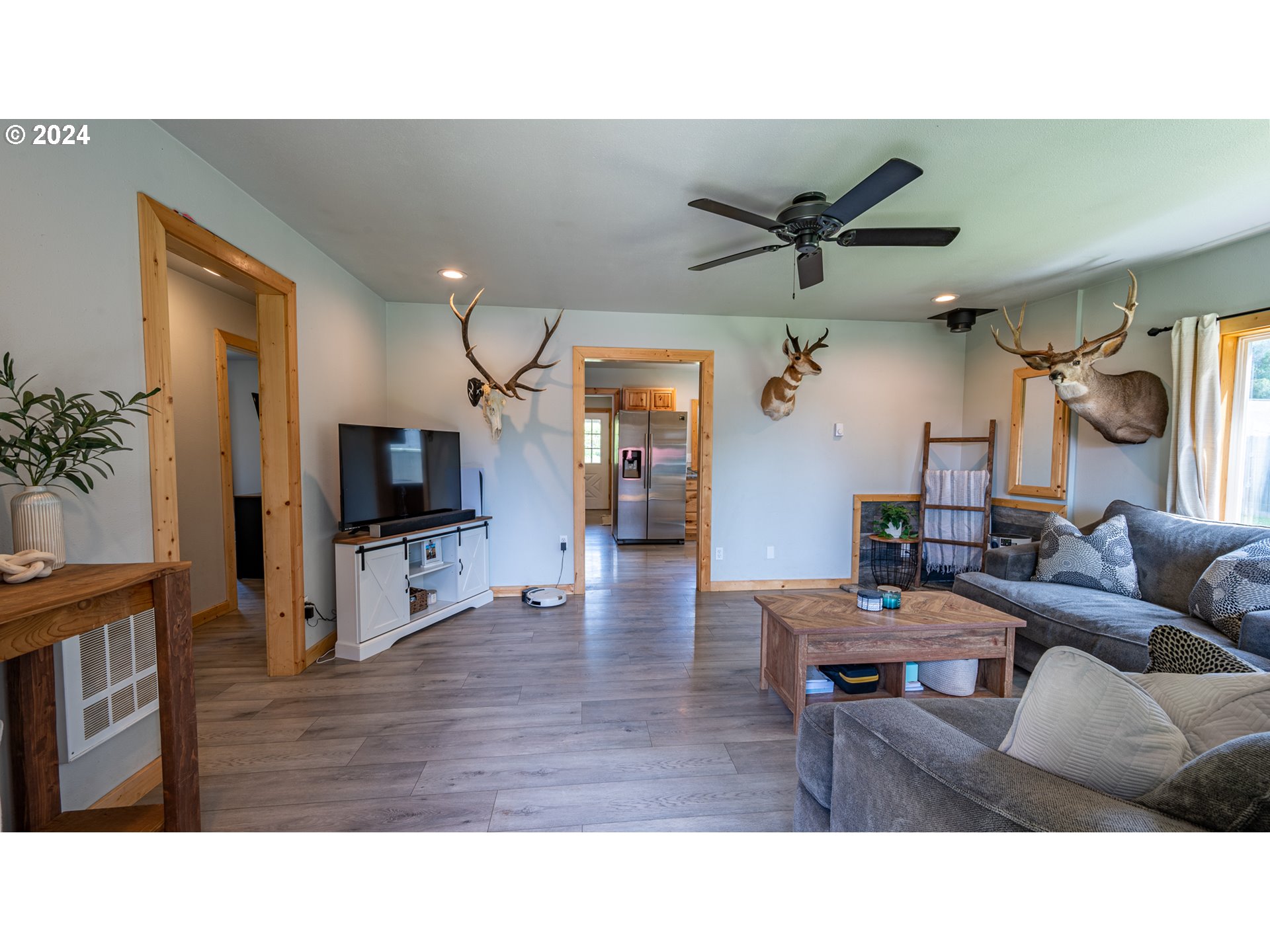 737 18th Street Myrtle Point, OR 97458 - Photo 5 of 37 Gallery Image 5