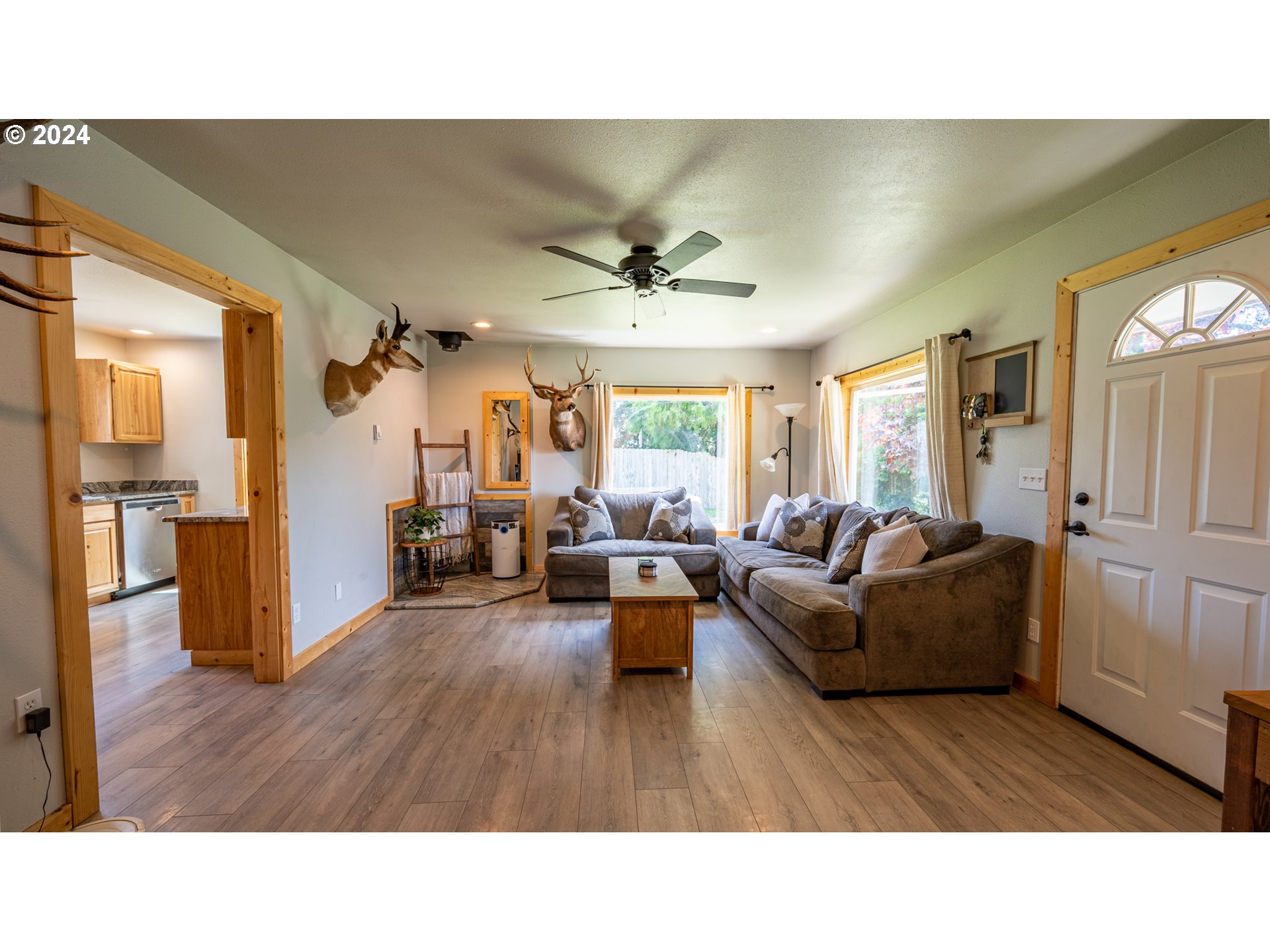 737 18th Street Myrtle Point, OR 97458 - Photo 6 of 37 Gallery Image 6
