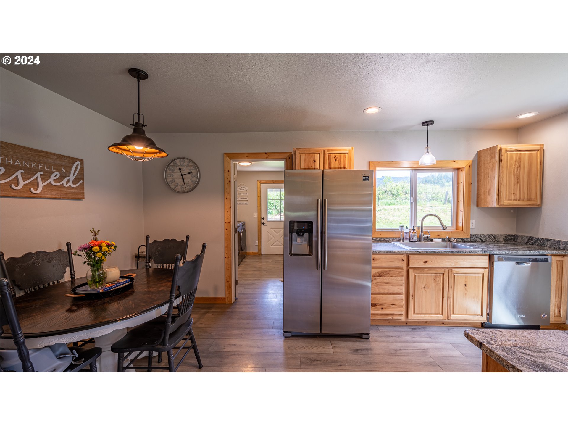 737 18th Street Myrtle Point, OR 97458 - Photo 10 of 37 Gallery Image 10
