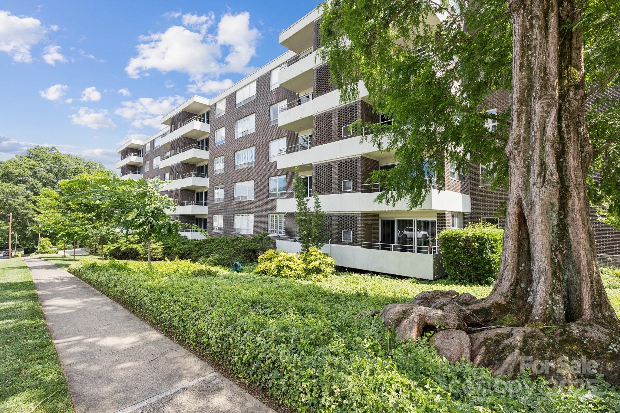 1300 Reece Road, Unit 507 Charlotte, NC 28209 - Photo 1 of 10 Gallery Image 1