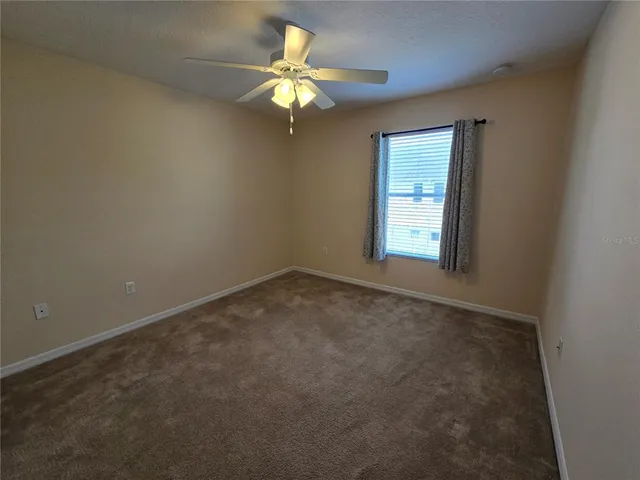 a view of empty room with window