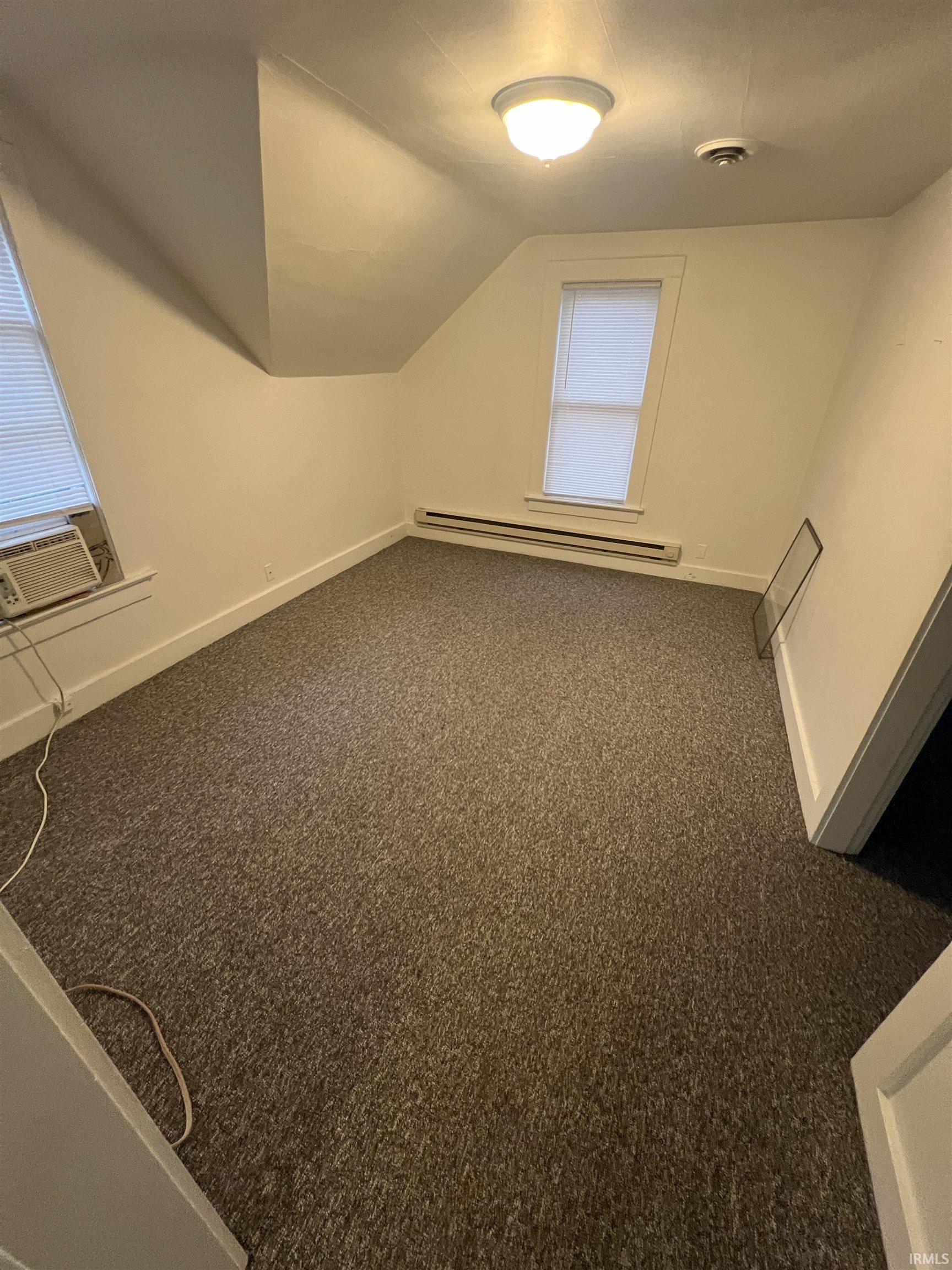 1214 Delaware Avenue Fort Wayne, IN 46805 - Photo 5 of 6