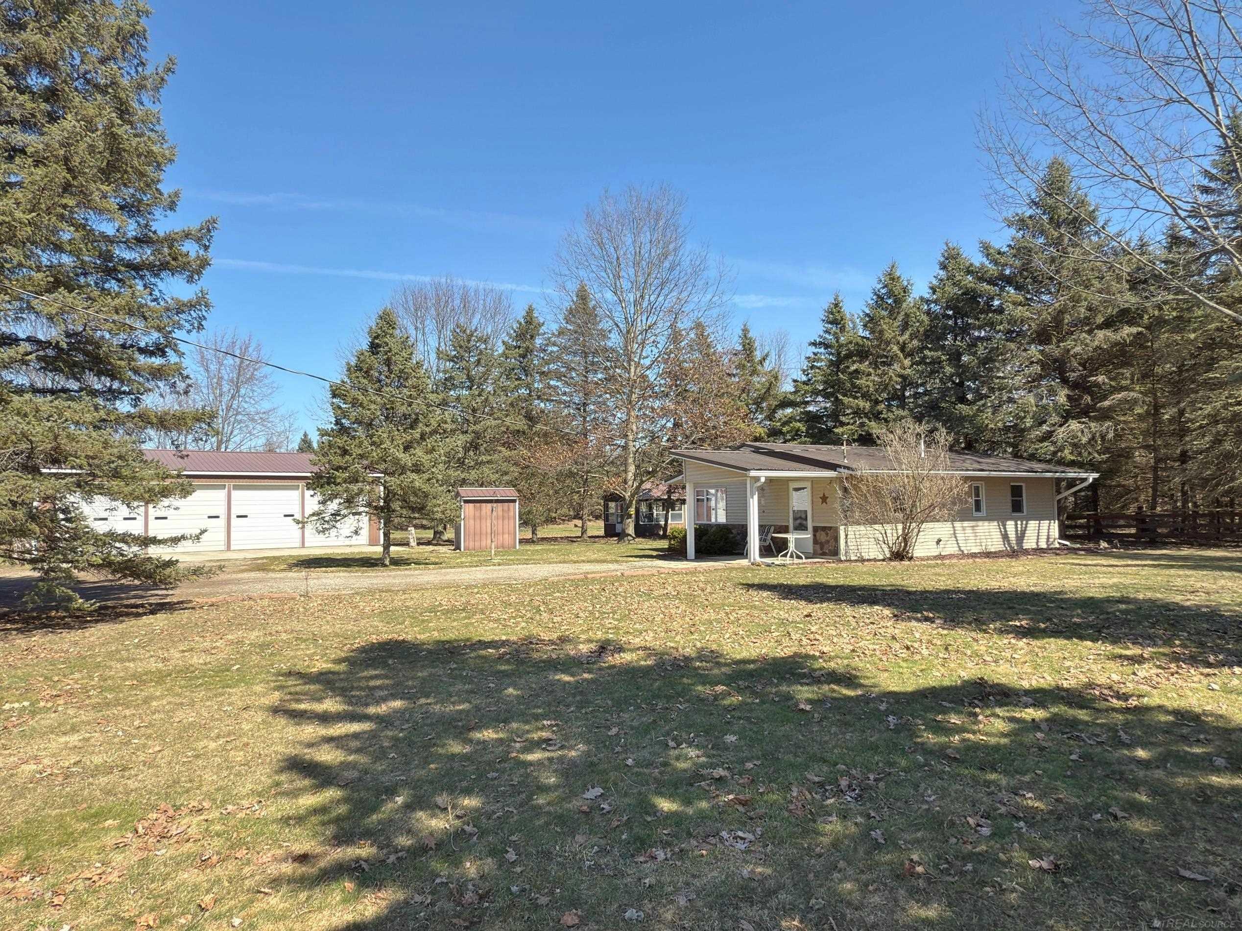 1175 West French Line Road Sandusky, MI 48471 - Photo 27 of 41 50169928-4791aa95-b7e2-4ad0-a41f-f52a8eccb292.JPG