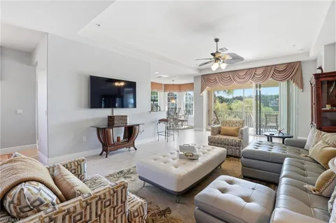 $595,900 | 4620 Winged Foot Court, Unit 201, Naples, FL 34112