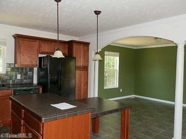 5574 Little Beane Store Road Seagrove, NC 27341 - Photo 3 of 16 Exterior Front.