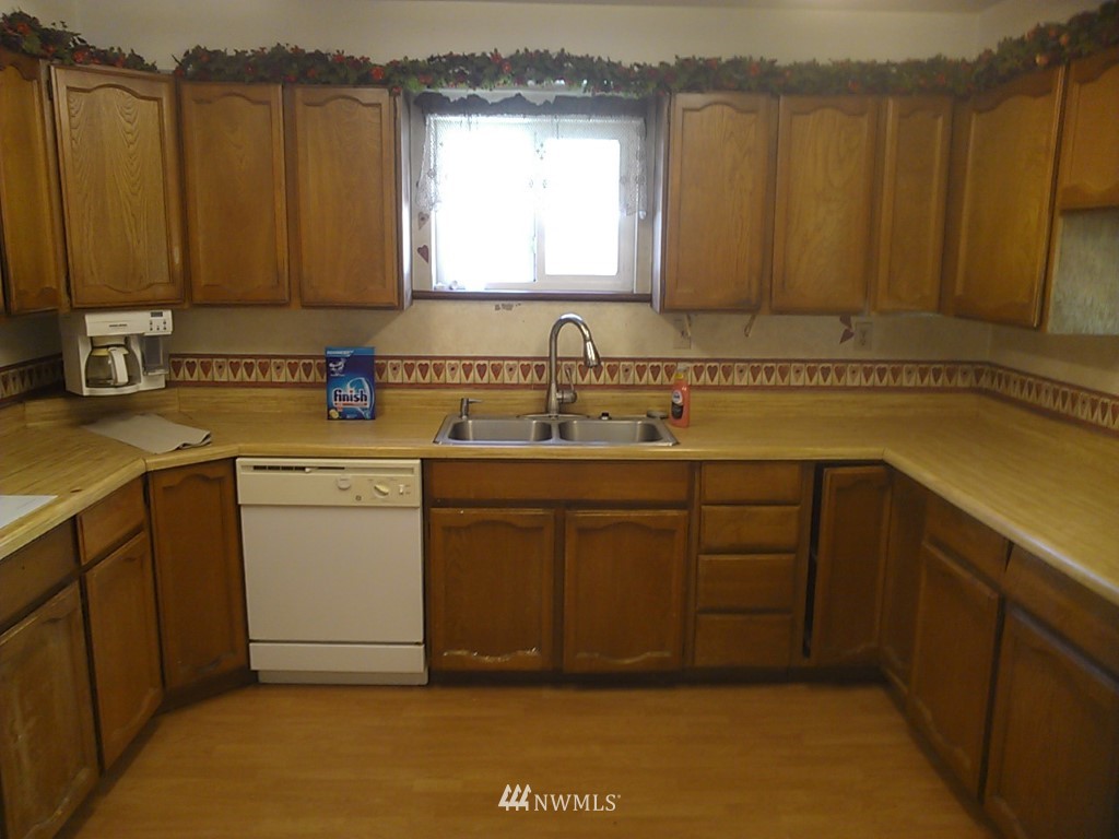11346 Highway 12 Rochester, WA 98579 - Photo 6 of 19