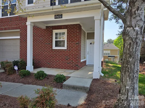 $2,250 | 15437 Coventry Ct Lane, Charlotte, NC 28277
