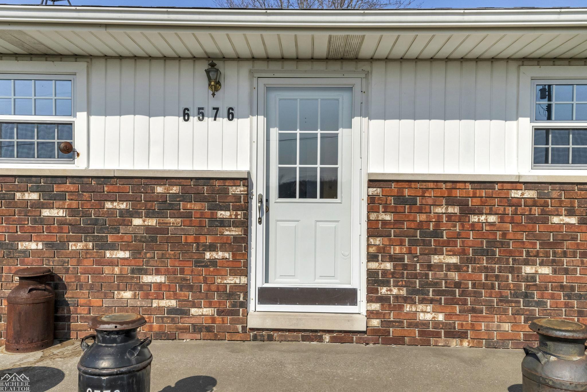 6576 Meisner Road East China, MI 48054 - Photo 4 of 46 50134664-46bac2c9-b385-4781-b7b0-4c42c41625e8.JPG