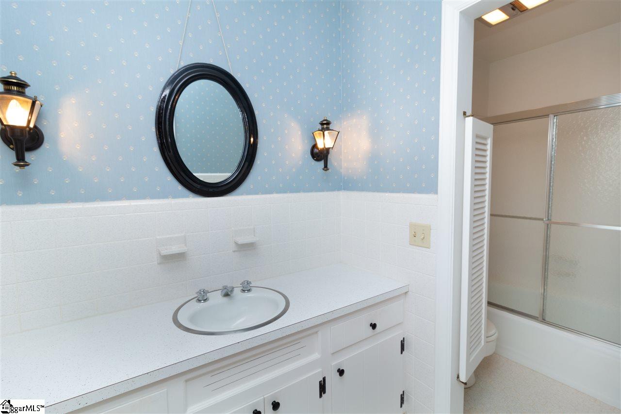 105 Laurel Road Greer, SC 29651 - Photo 21 of 36