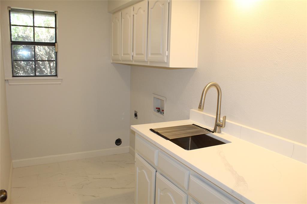 5709 Buffridge Trail Dallas, TX 75252 - Photo 15 of 31