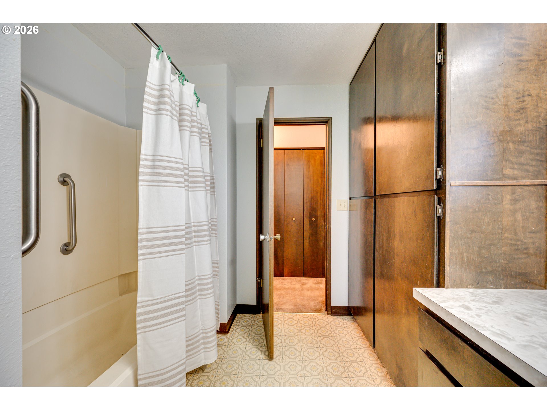 731 Carnine Road Castle Rock, WA 98611 - Photo 17 of 42