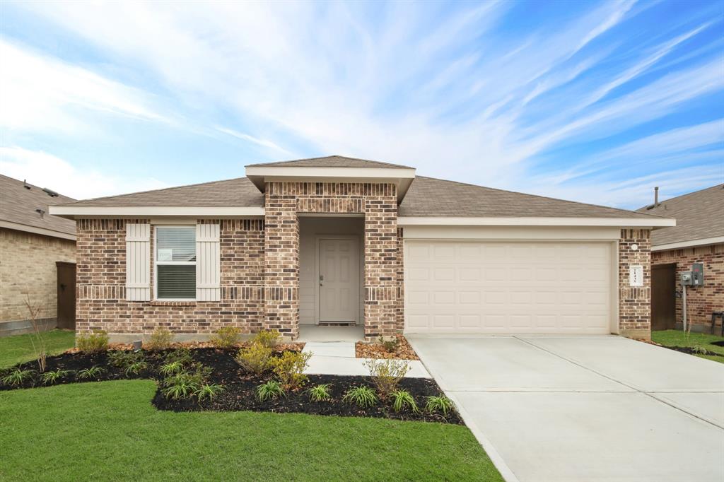 21435 Hawthorn Pr Dr  