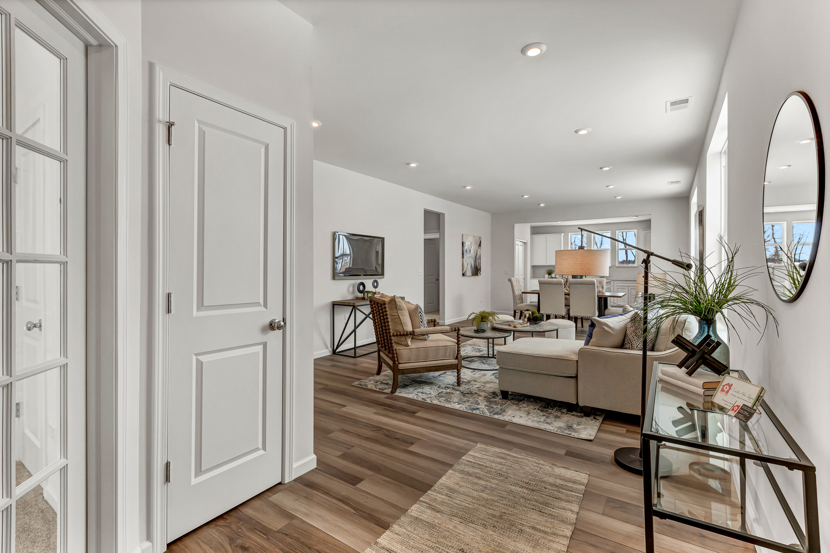 2813 Spring Circle South Lindenhurst, IL 60046 - Photo 3 of 12