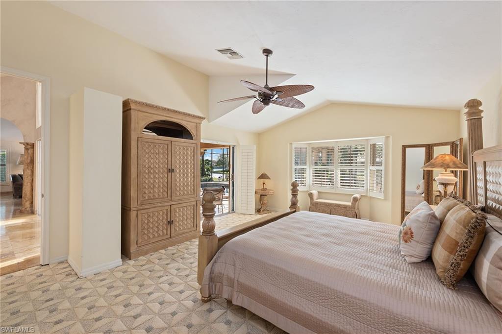 481 Crestwood Road Naples, FL 34113 - Photo 10 of 25 Gallery Image 10