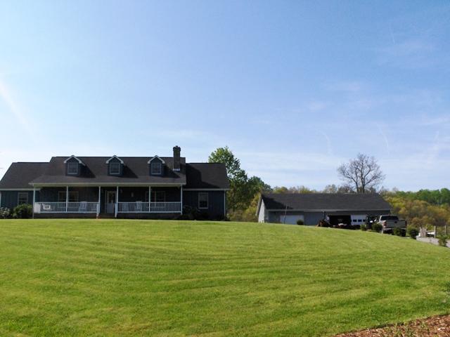 1 Sims Hill Road Peterstown, WV 24963 - Photo 2 of 8 Home and Front Yard