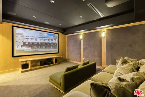 $4,995,000 | 6310 Mirror Lake Drive, Los Angeles, CA 90068