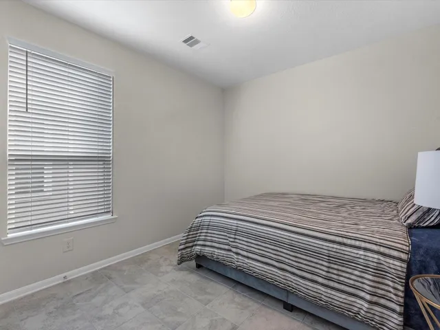 $2,250 | 14719 Cypress Creek Landing, Houston, TX 77068