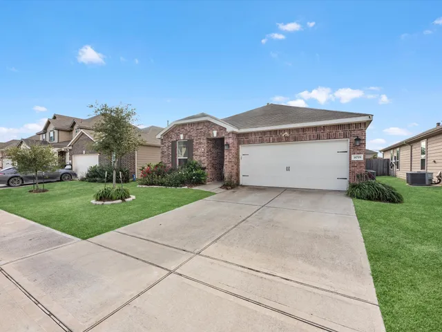 $2,250 | 14719 Cypress Creek Landing, Houston, TX 77068
