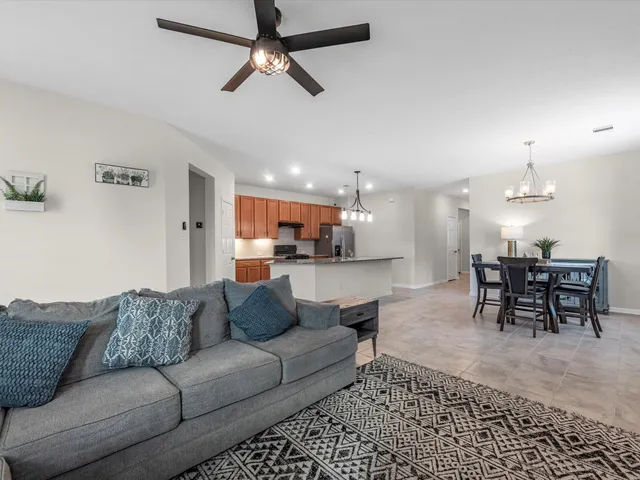 $2,250 | 14719 Cypress Creek Landing, Houston, TX 77068