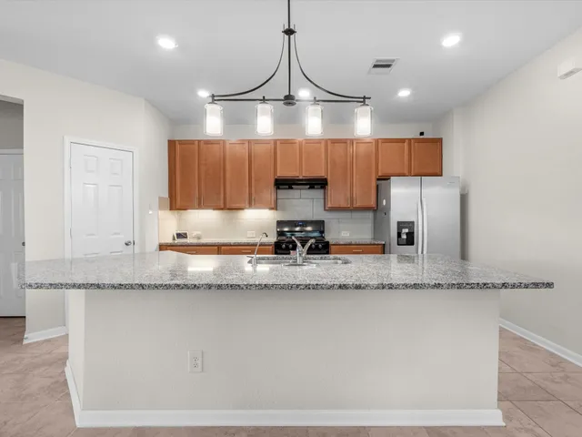 $2,250 | 14719 Cypress Creek Landing, Houston, TX 77068