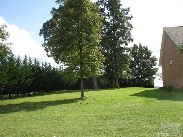 3932 Seitz Road Morganton, NC 28655 - Photo 7 of 44 Gallery Image 7