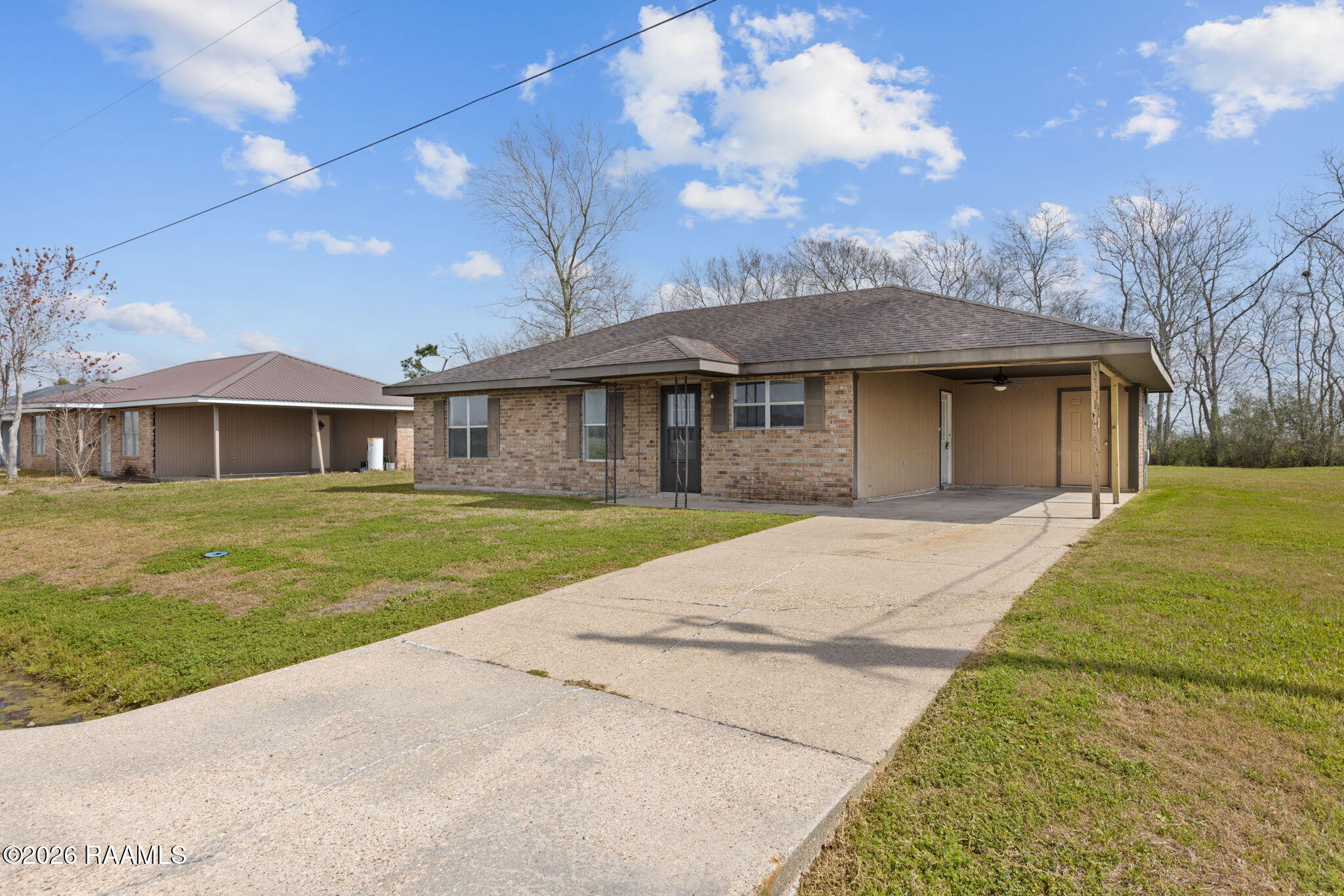 12017 Judge Doucet Road Abbeville, LA 70510 - Photo 3 of 25 3-web-or-mls-12017 Judge Doucet Rd-3