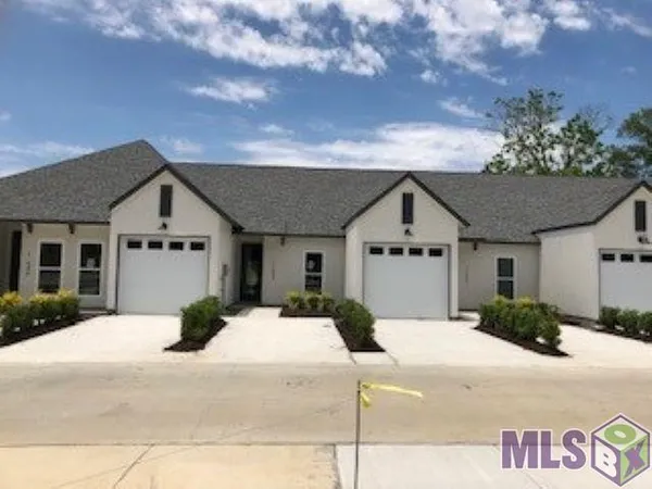 $262,000 | 17530 Comfort Boulevard, St. George, LA 70817