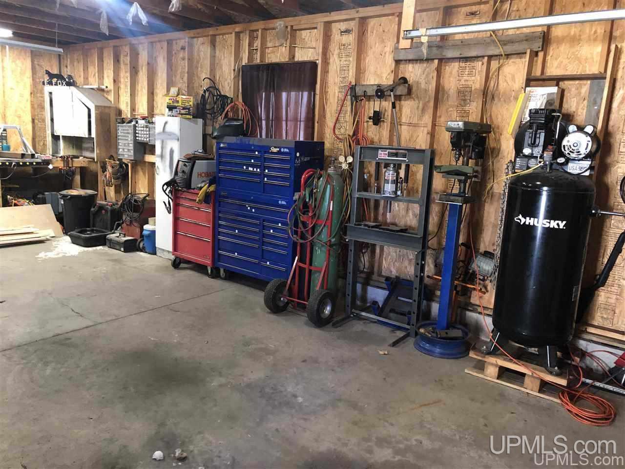 1714 Spring Street Vulcan, MI 49892 - Photo 20 of 23