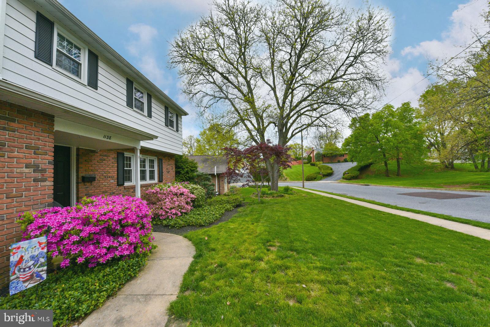 1138 Brooke Road Pottstown, PA 19464 - Photo 2 of 41 Gallery Image 2