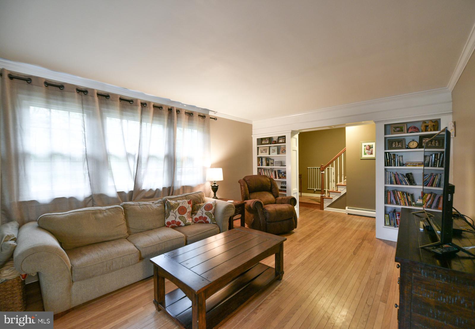 1138 Brooke Road Pottstown, PA 19464 - Photo 4 of 41 Gallery Image 4
