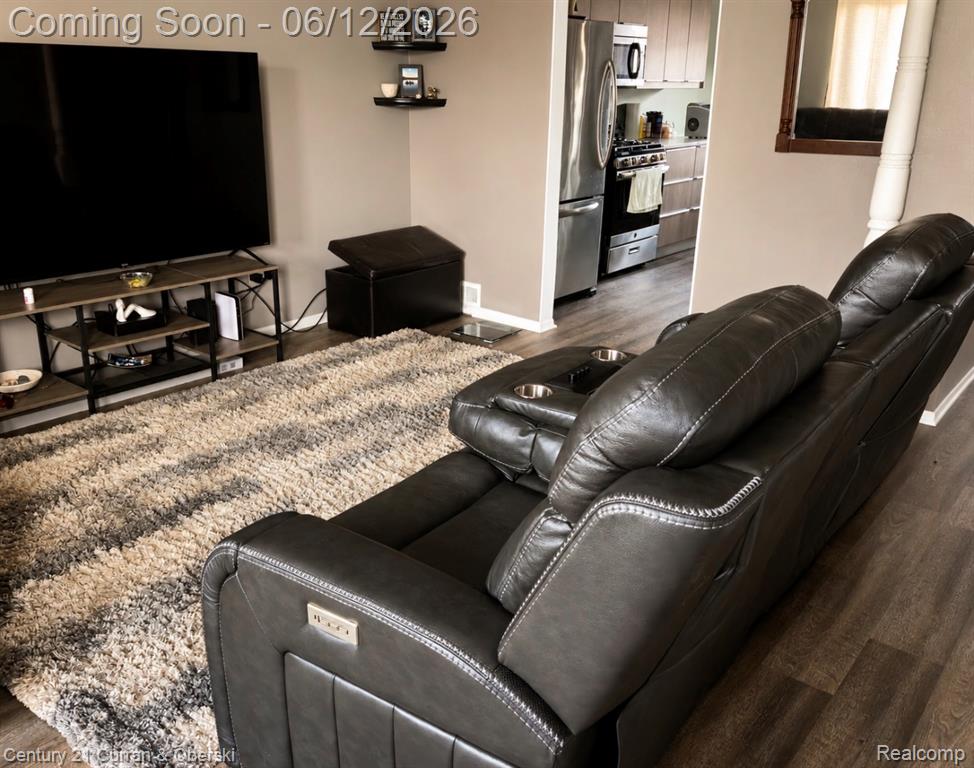 31083 Hoover Road, Unit 12 Warren, MI 48093 - Photo 6 of 10