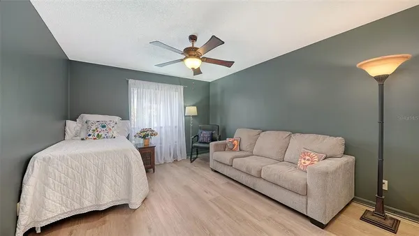 $430,000 | 6048 Wilshire Boulevard, Unit 2, Sarasota, FL 34233