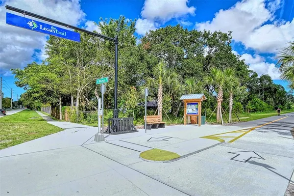 $430,000 | 6048 Wilshire Boulevard, Unit 2, Sarasota, FL 34233