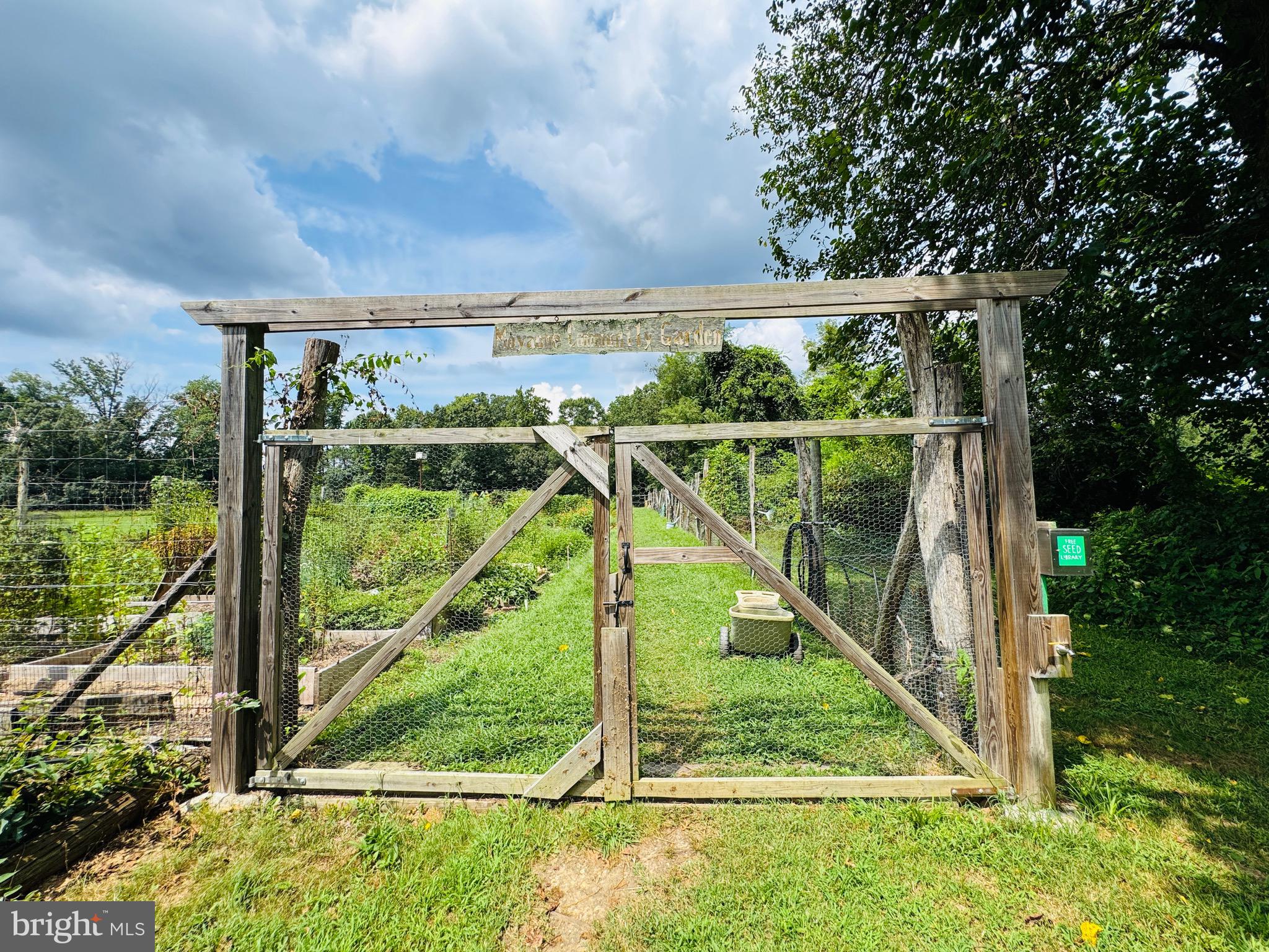 2720 Hidden Valley Road Accokeek, MD 20607 - Photo 42 of 43 a view of a backyard